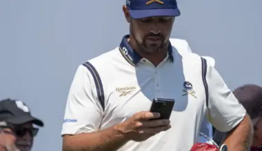 Should golf be an opportunity to divorce your devices?