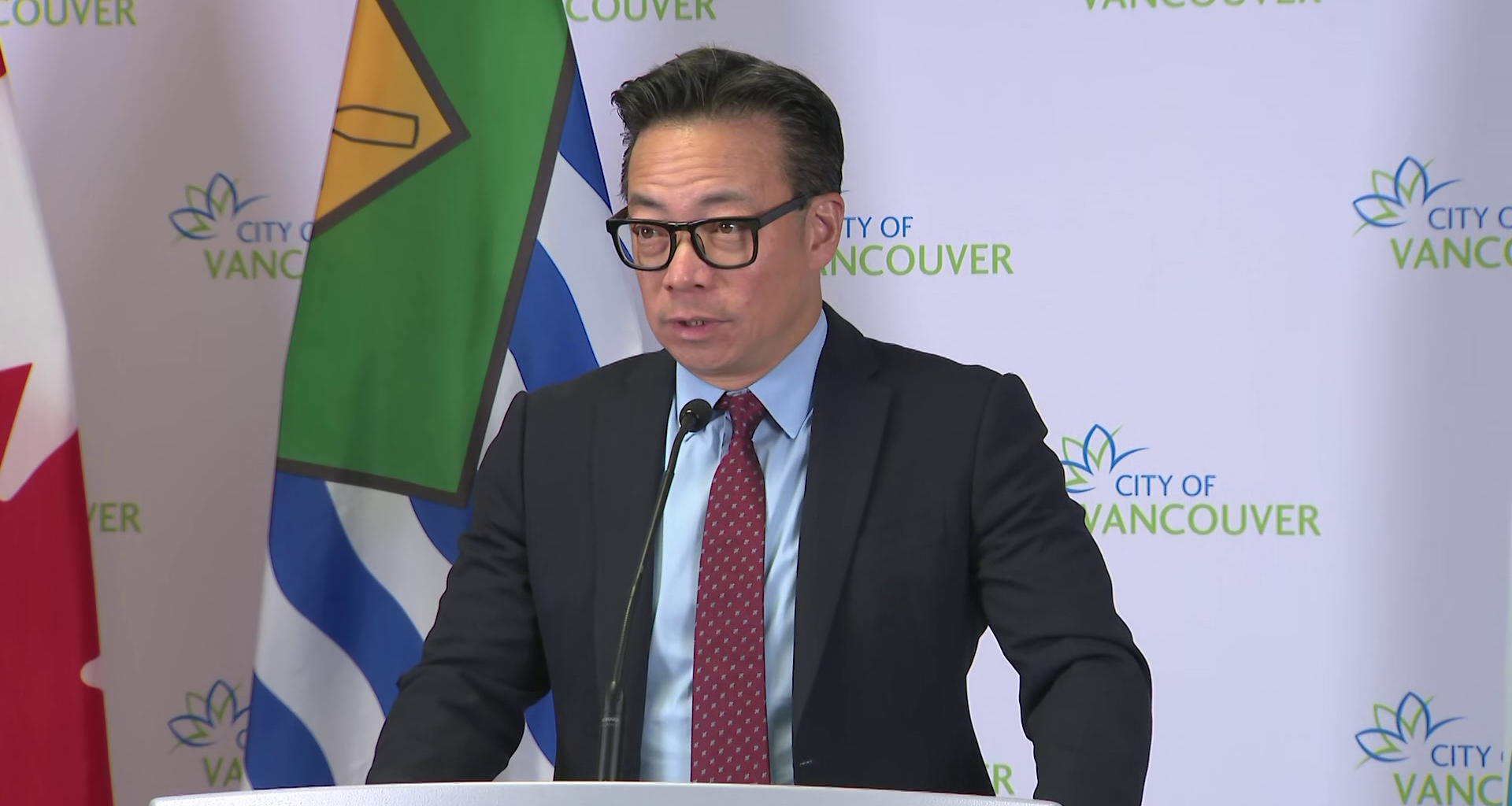 Vancouver mayor apologizes accusing coun. of handing out drugs