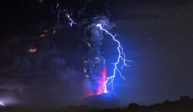 Physicists Say They've Cracked the Mystery of Volcanic Lightning