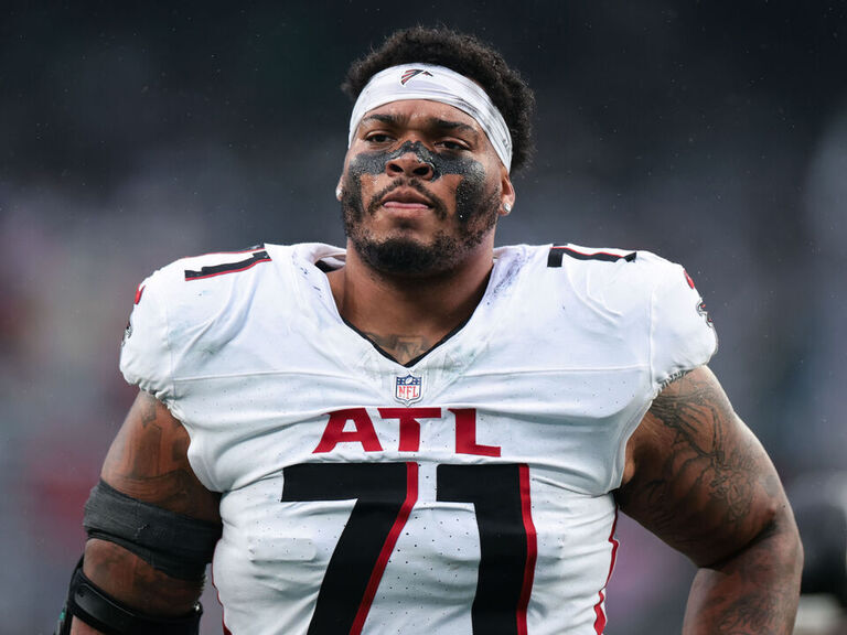 Wilkinson rips Falcons after joining Cards: 'Good luck with that clown show'