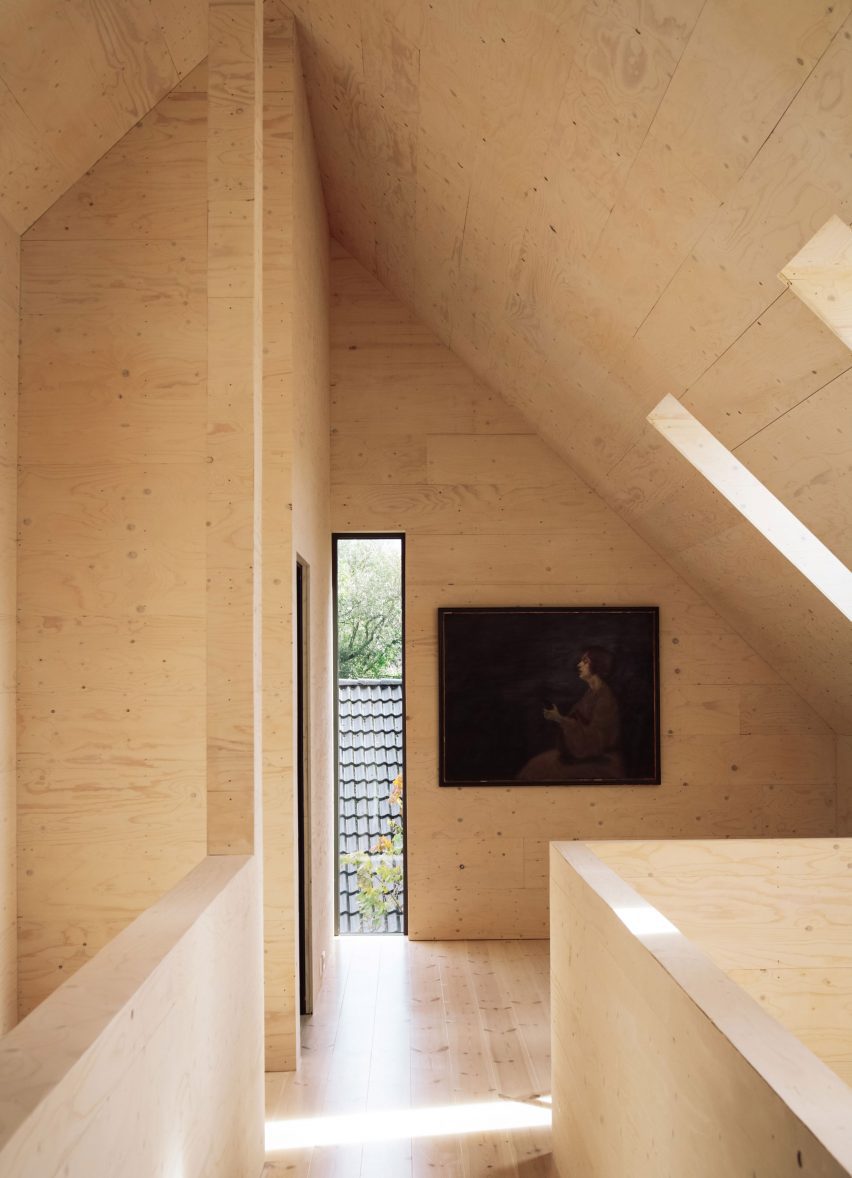 House Grimstad upper floor interior