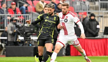 Zimmerman's late goal leads Toronto FC over Columbus Crew