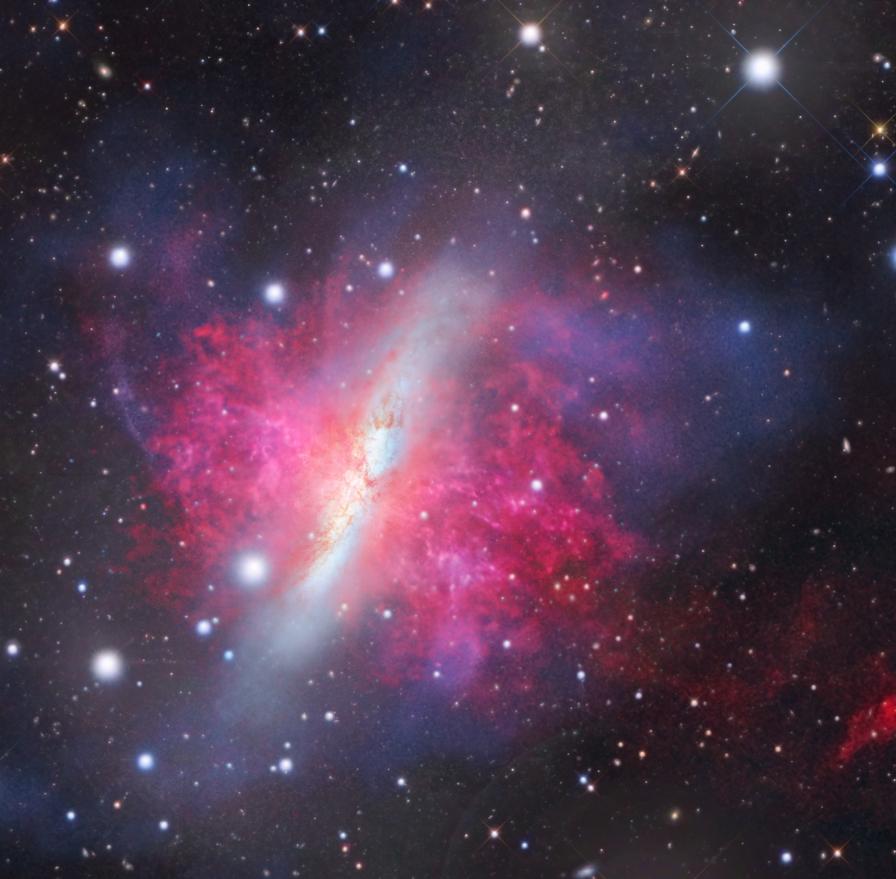 cigar galaxy messier 82