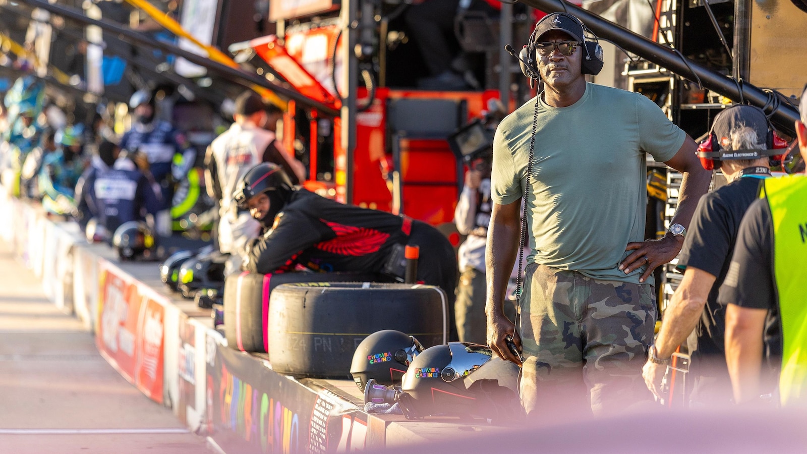 IndyCar and NASCAR partner for a desert doubleheader as both series enjoy strong starts to season