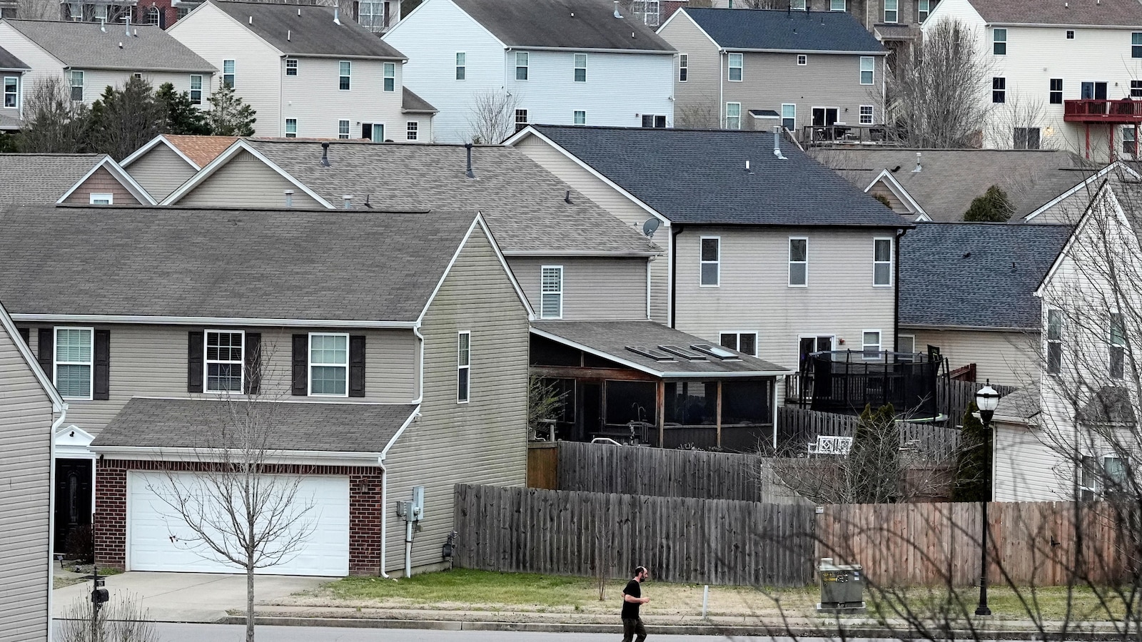 Average US long-term mortgage rate rises to 6.11%, back to where it was 5 weeks ago