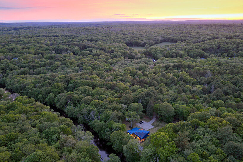 WORKac turns floodplain constraints into model for resilient domestic living in rhode island - 8