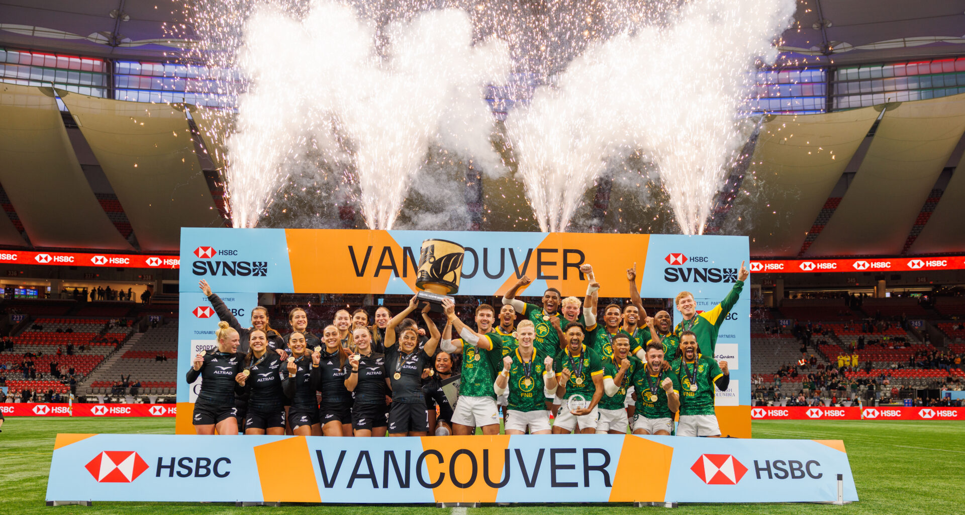 New Zealand and South Africa top of the HSBC SVNS world in Vancouver