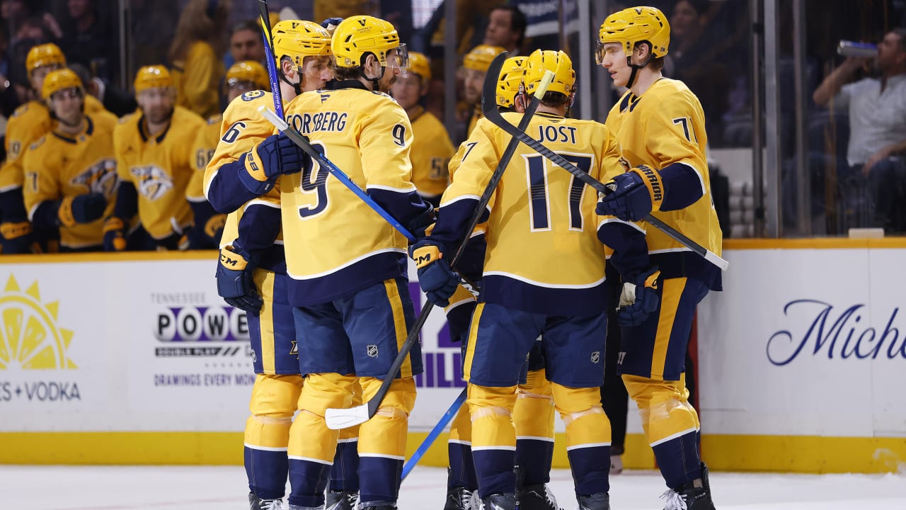 Forsberg's 3 points spark Predators to win against Kraken