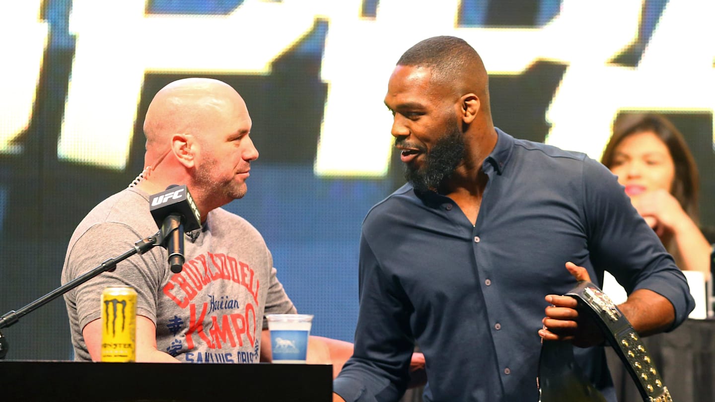 Jon Jones Awkwardly Clarifies UFC Status After UFC White House Booking Failure