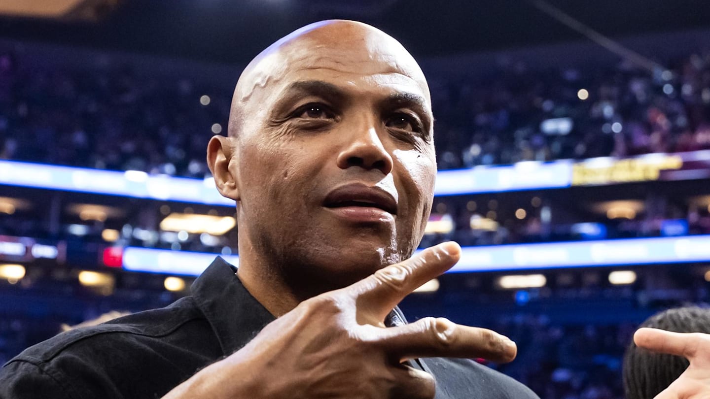 Charles Barkley Says He & Michael Jordan Have Squashed Over Decade-Long Beef