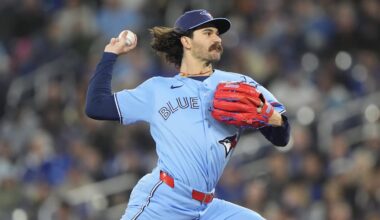 Red-Hot Dylan Cease, Kevin Gausman Make Unlucky MLB History