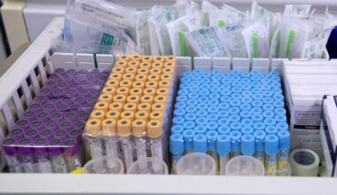 Bloodsample containers