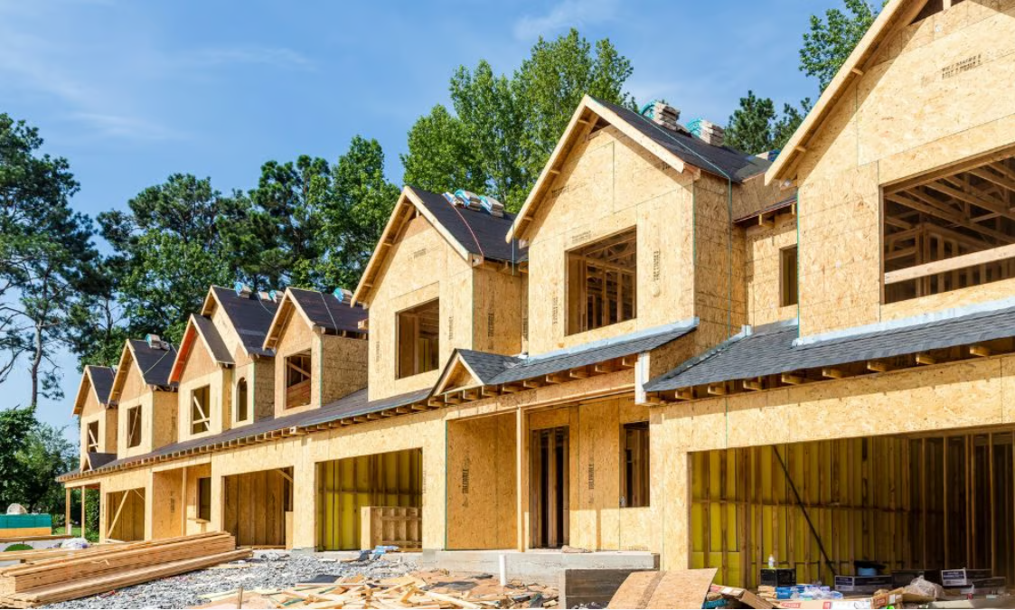 Federal government goes all-in on Ottawa with eight rental projects