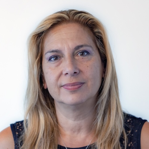 Toula Drimonis headshot