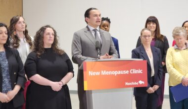 Manitoba restorting menopause clinic in Winnipeg