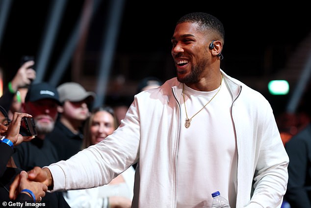 Anthony Joshua, despite appearing to be in semi-retirement, showed up to the O2