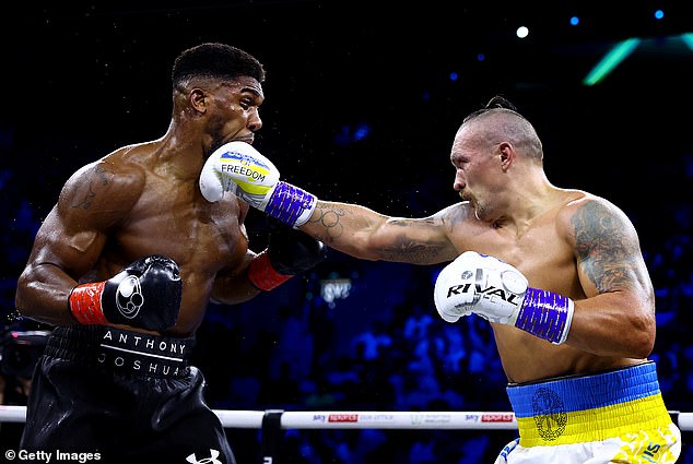 AJ is hoping to learn from the man who beat him twice (pictured above fighting each other in 2022 in Jeddah, Saudi Arabia)