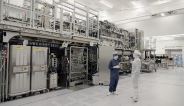 ASML raises 2026 guidance as AI chip demand stays strong