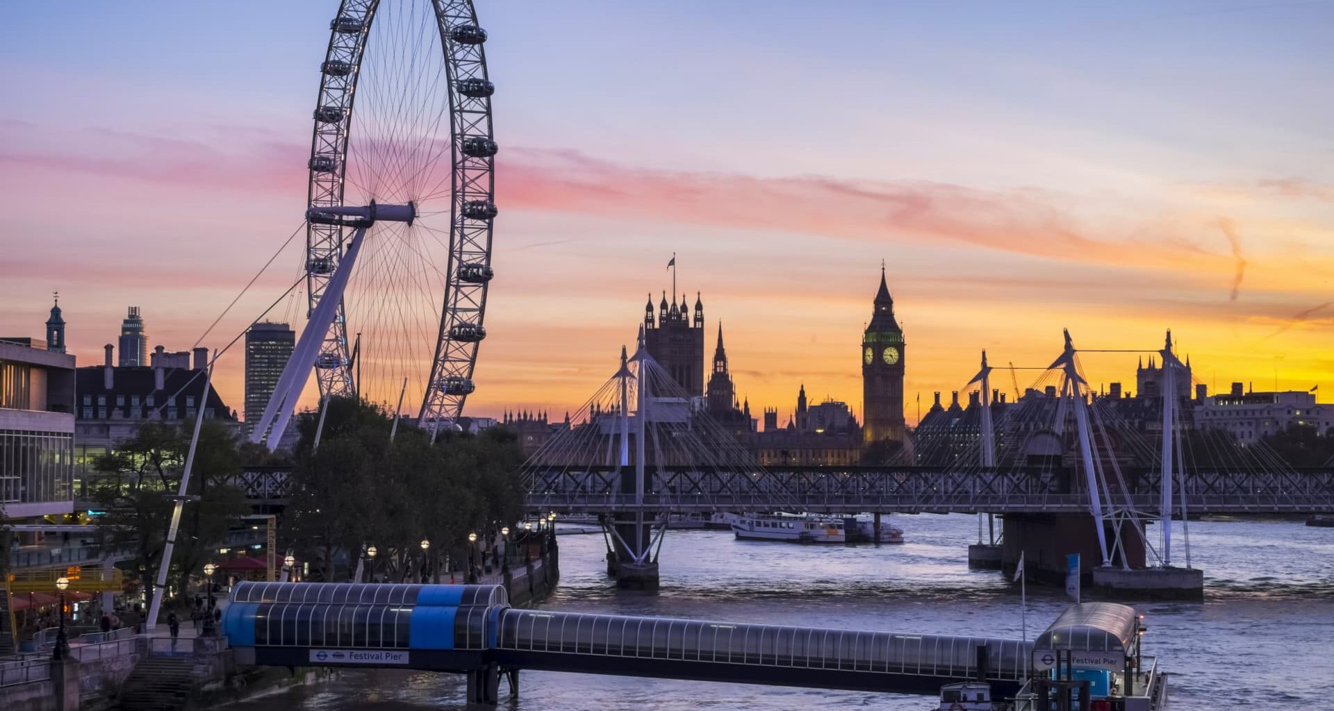 UK GDP grows 0.5% in February, beating economists' expectations