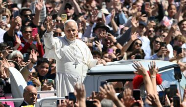 Trump blasts Pope Leo for criticism of U.S. foreign policy