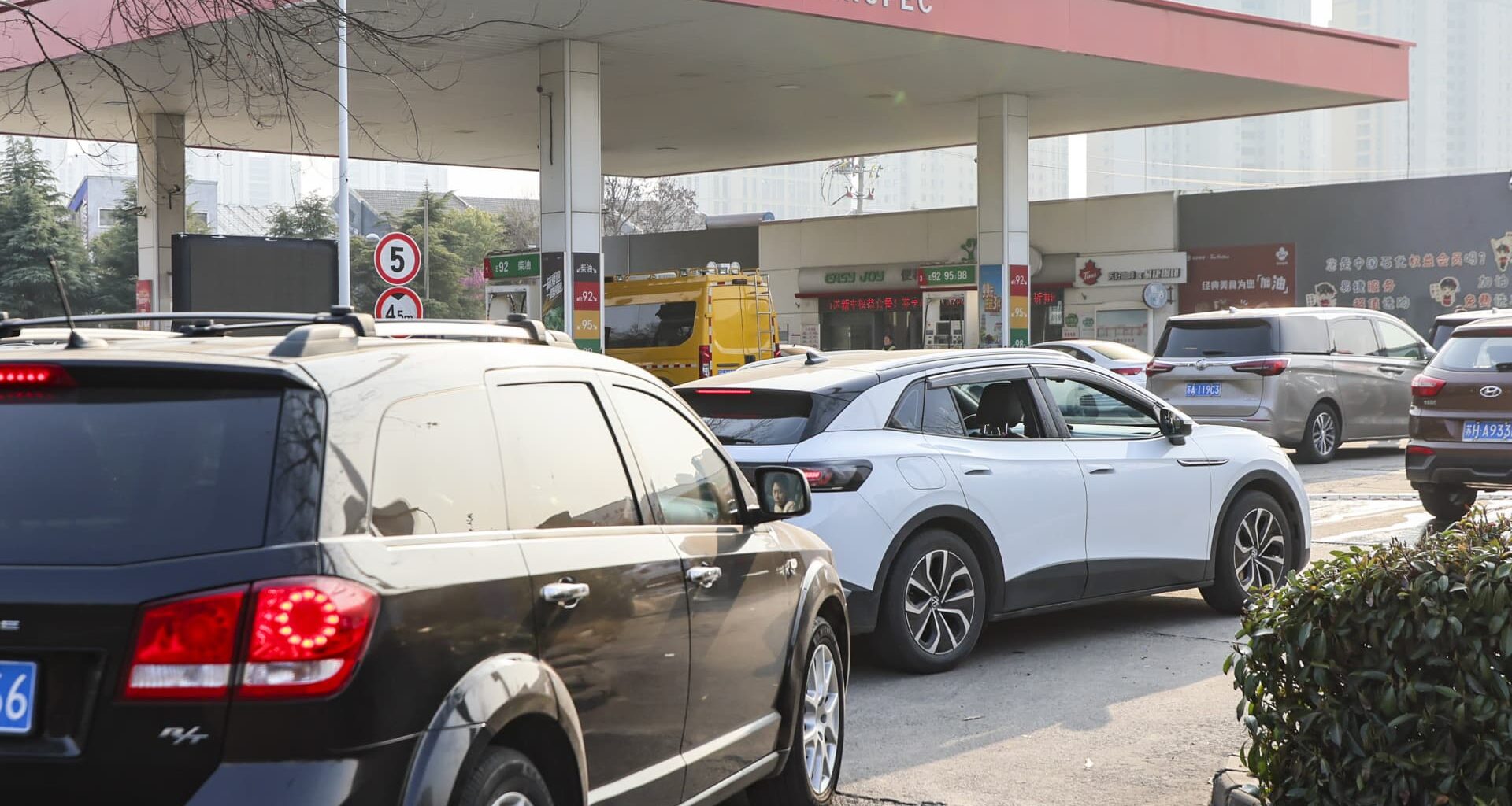 China producer prices turns positive as inflation gets boost from Iran oil shock