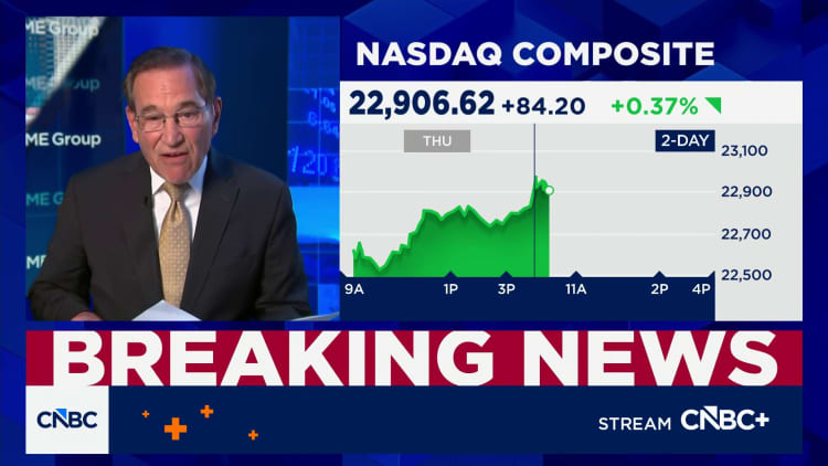 Consumer sentiment plunges to record low at 47.6