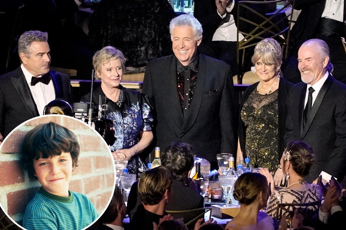 'Brady Bunch' star Mike Lookinland says he went 'fully off the rails' in his 20s after growing up on hit show