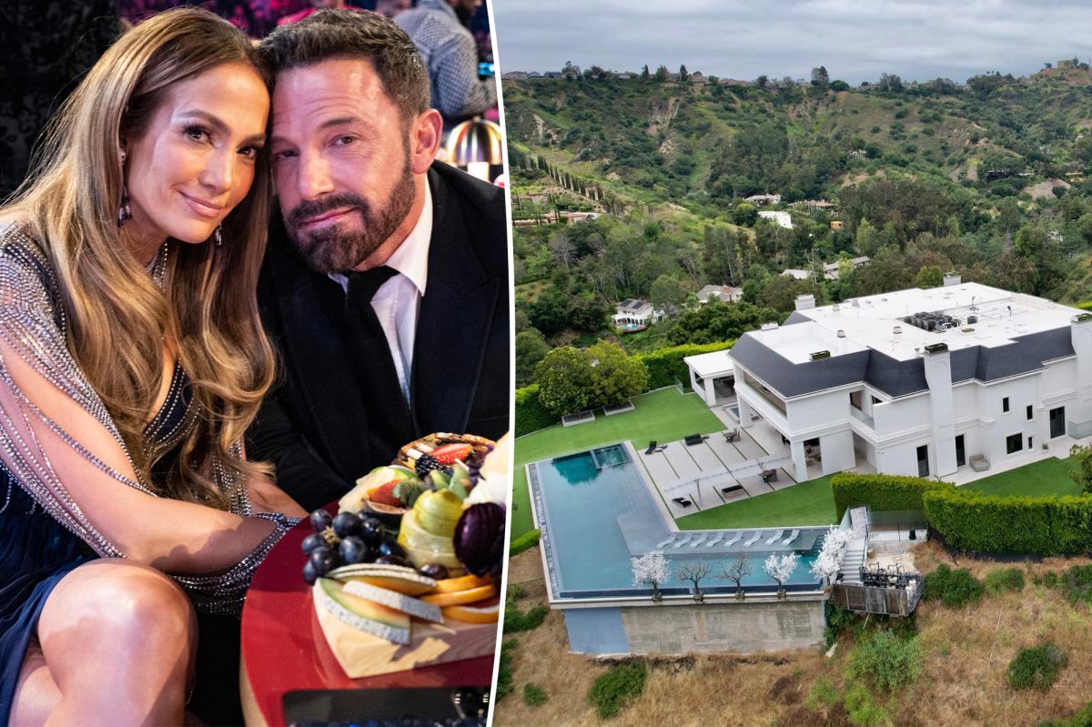 Ben Affleck gifts Jennifer Lopez his portion of their $60 million mansion for free