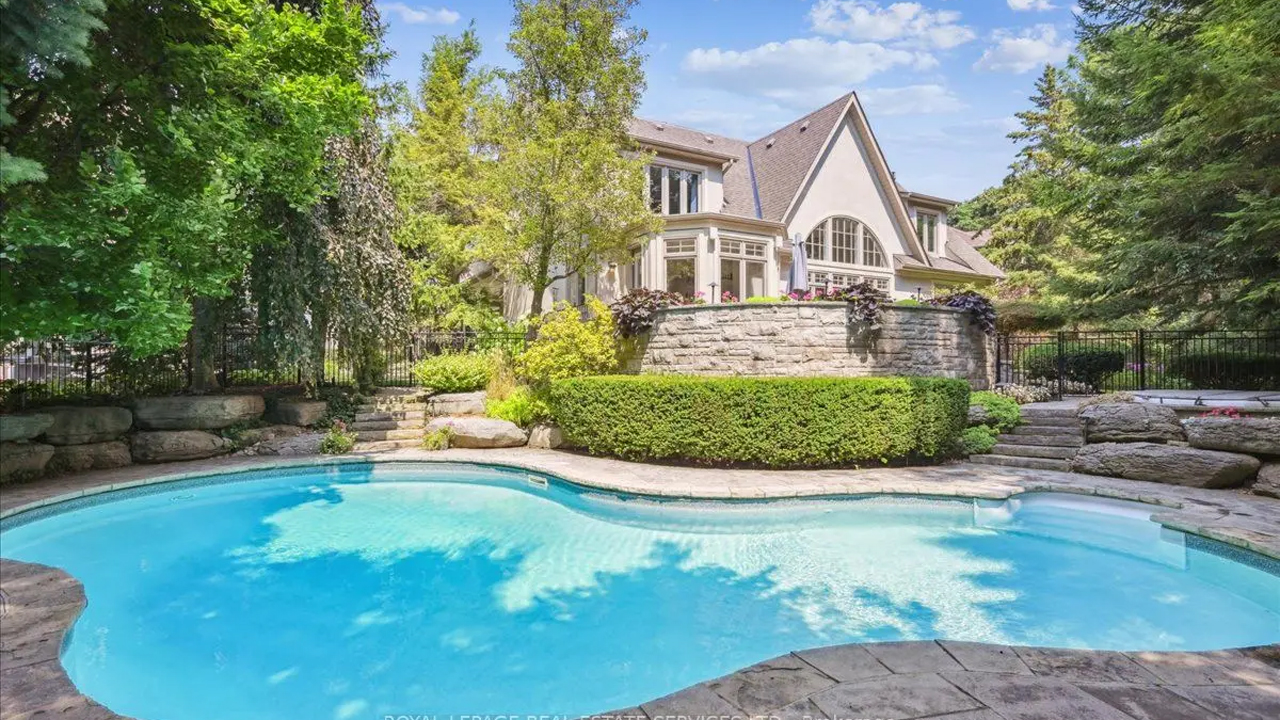 1730 the pines mississauga