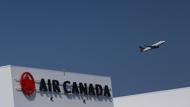Air Canada to dispute $426K penalty from airline regulator stemming from 2025 events