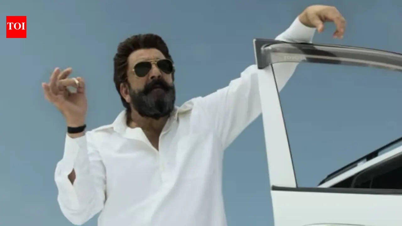 Pakistani cop Aslam's wife praises Sanjay Dutt's performance in 'Dhurandhar': 'For a moment, it felt like him' | Hindi Movie News