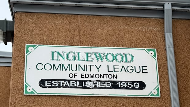 Former treasurer being sued by Edmonton community league cites software glitches for missing money