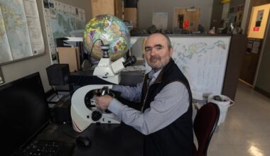 New mineral discovered inside deep-Earth diamond now named after Alberta geochemist