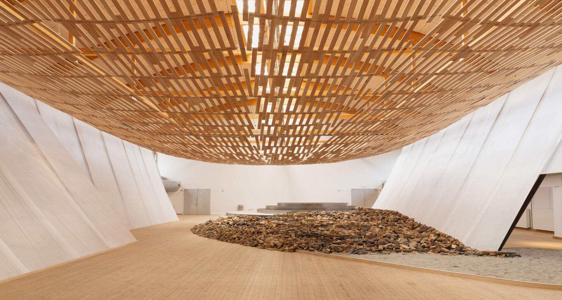 Kengo Kuma & Associates Present Site-Specific Installation “Earth | Tree” at Copenhagen Contemporary