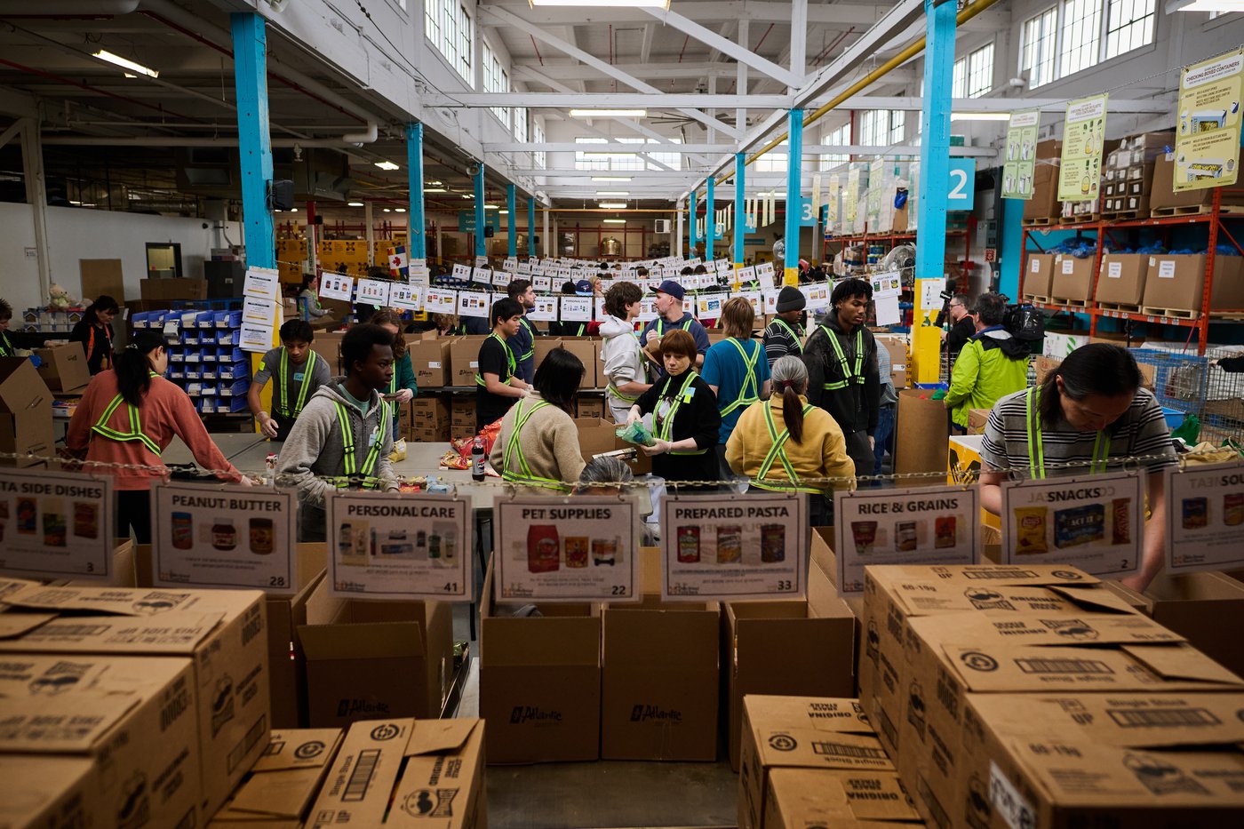 Iran war the latest crisis affecting food banks as usage in Toronto hits record high | NanaimoNewsNOW