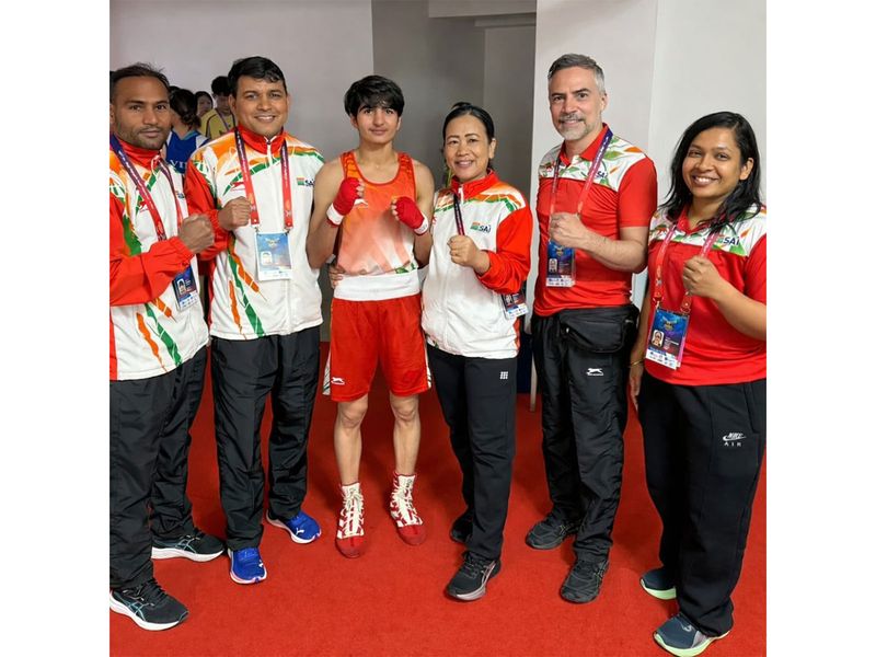 Asian Boxing C'ships 2026: Meenakshi, Jaismine power India to semifinals clean sweep