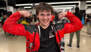Athletes lock arms in celebration of 'rare' sport at Winnipeg arm-wrestling competition