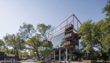 Jinyi Landmark / CM Design