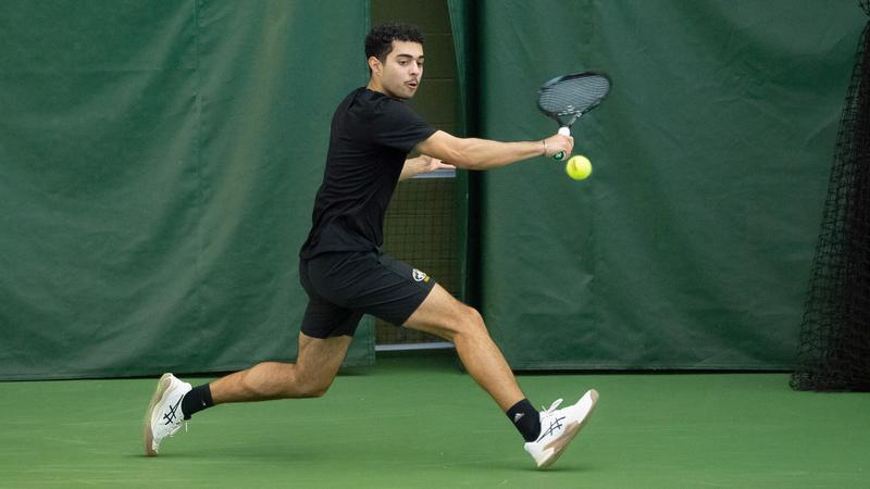 Men’s Tennis falls in final to road matches