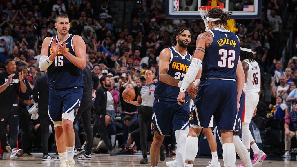 Jokic rallies Nuggets vs. Blazers to move Denver into 3 seed