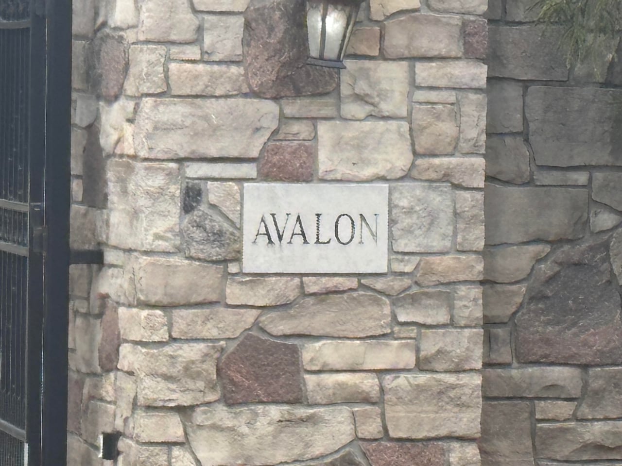 The entrance of Avalon, Robert Freeman's mansion north of Thorndale, Ont.