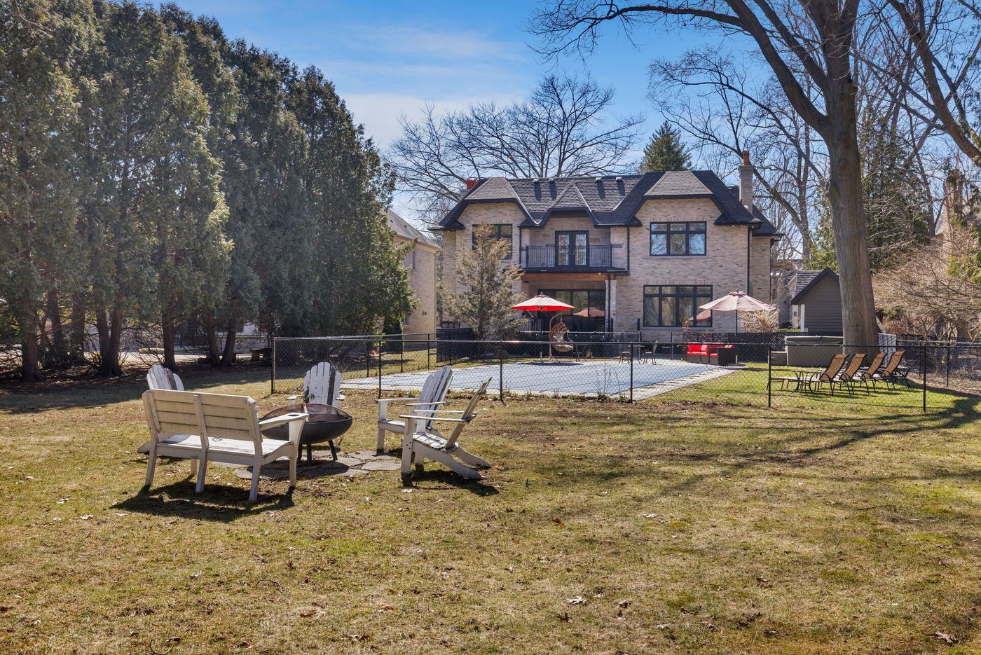 1165 Garden Road Ontario
