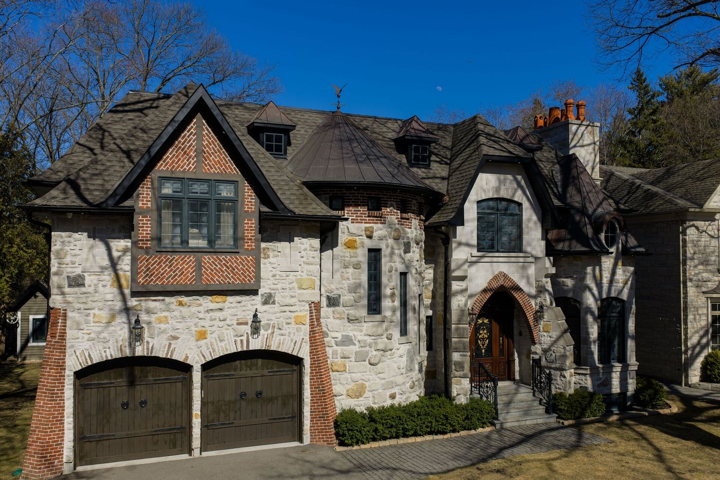 1165 Garden Road Ontario