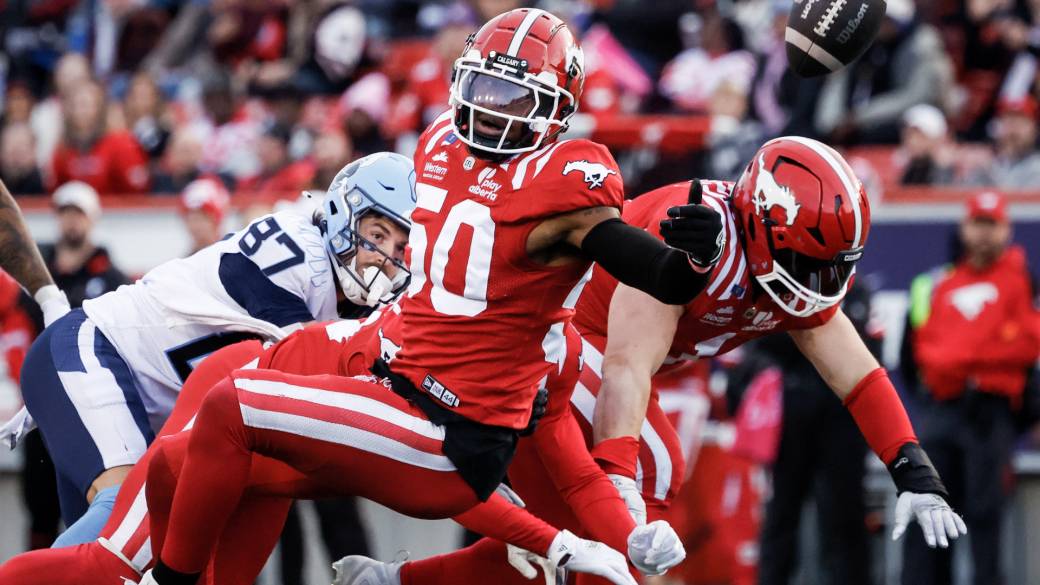 Click to play video: 'Calgary Close-up: Quarterback play key if Stamps are to advance in CFL playoffs'