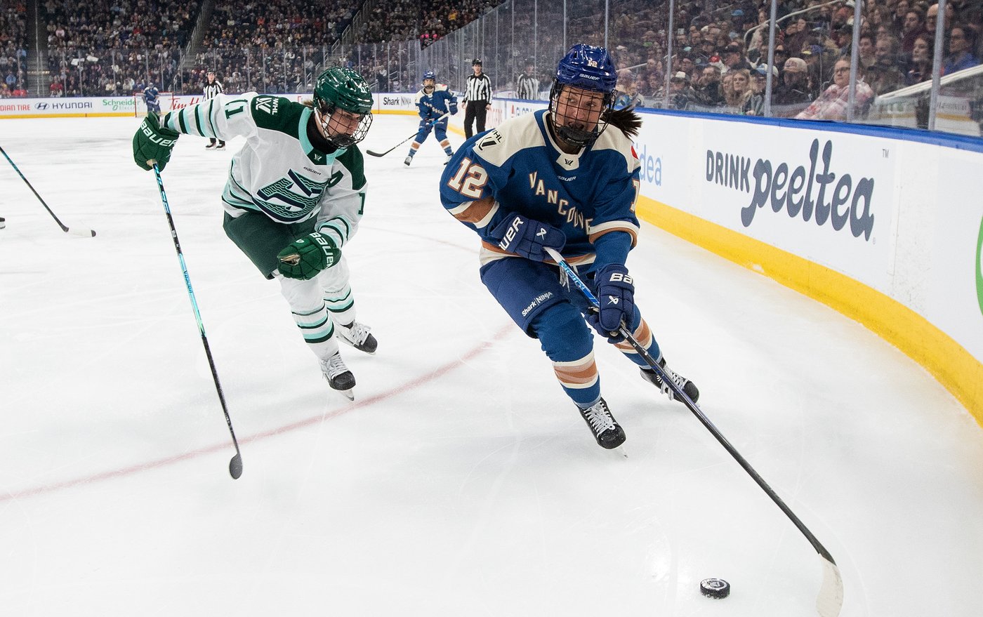 Jessie Eldridge scores twice, Boston Fleet beat Vancouver Goldeneyes 5-1 in Edmonton | NanaimoNewsNOW