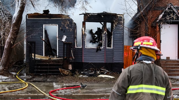 Fire destroys house in Winnipeg's North End