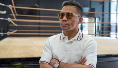 Manny Pacquiao takes over Floyd Mayweather gym as rematch dispute intensifies