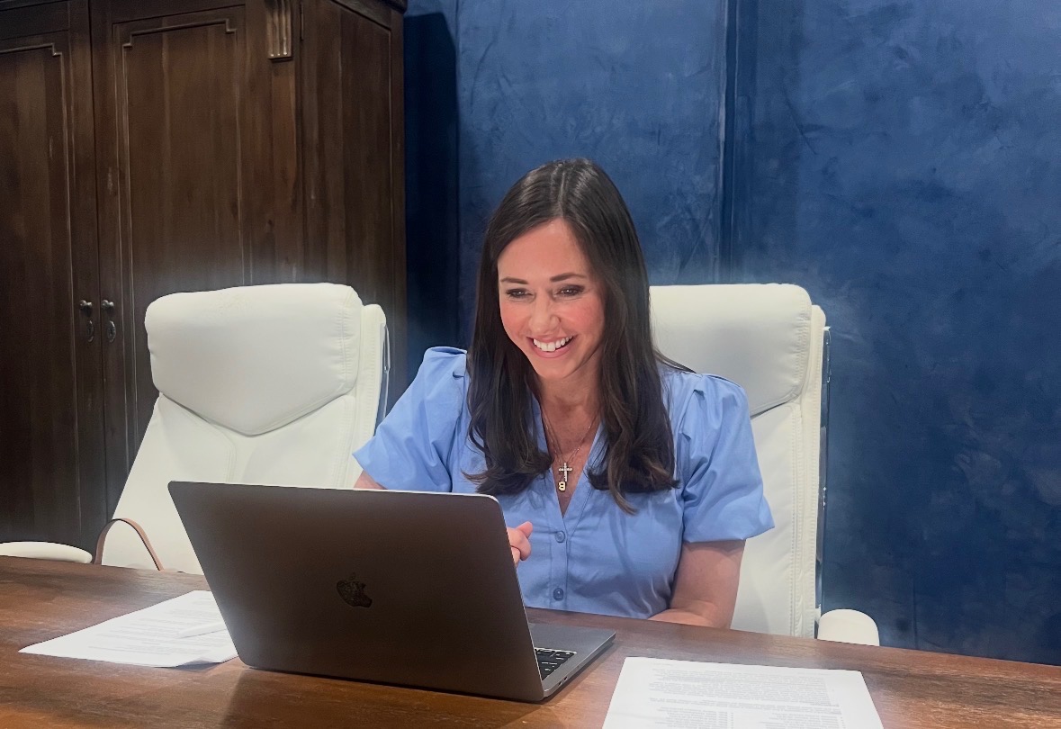 U.S. Senator Katie Britt Speaks Live with Artemis II Astronaut Crew During Their Final Day in Space