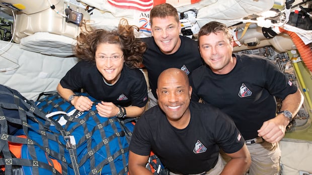 Artemis II crew prepare for re-entry into Earth's atmosphere