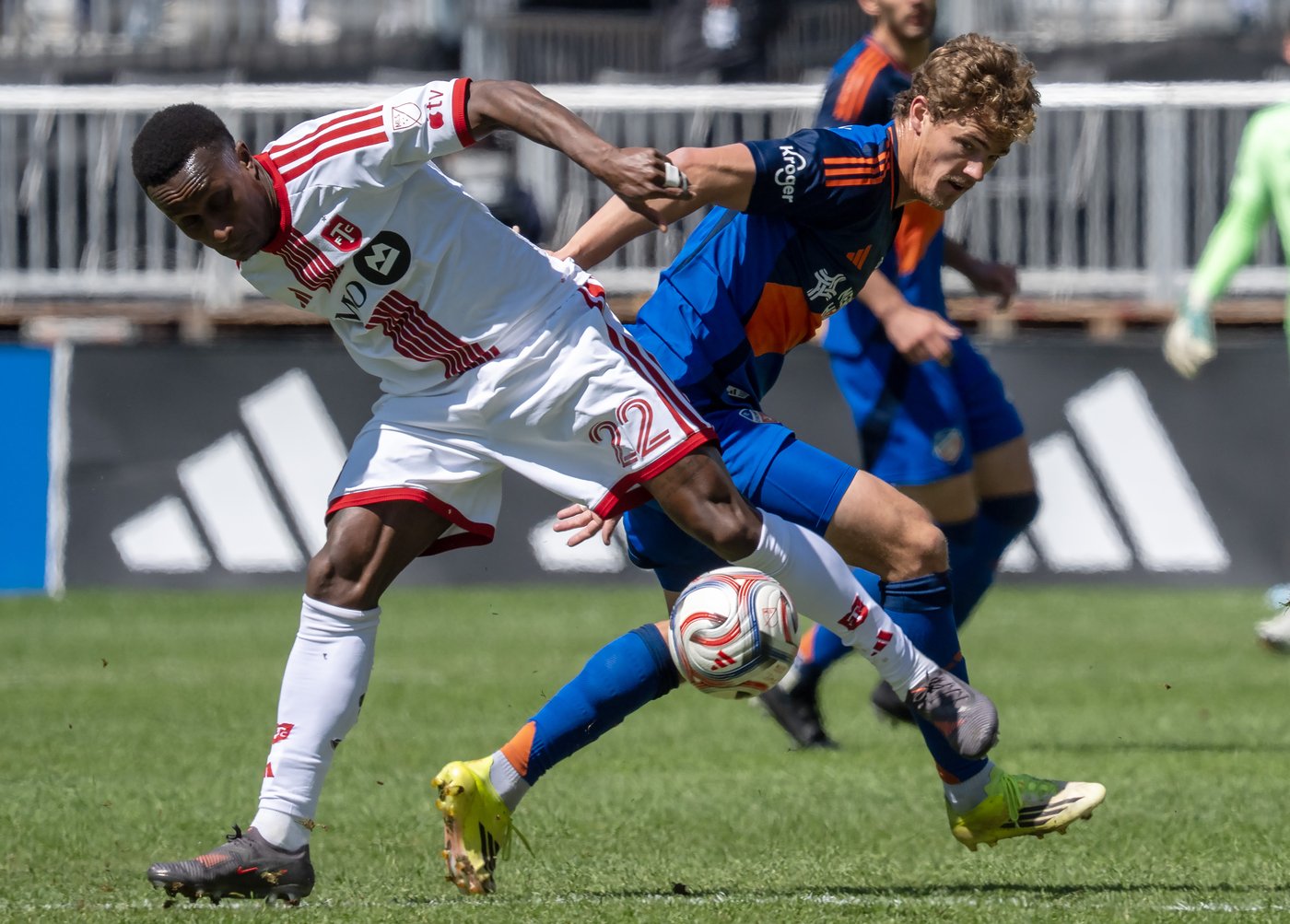 Short-handed Cincinnati score late to salvage 1-1 draw with Toronto FC | NanaimoNewsNOW